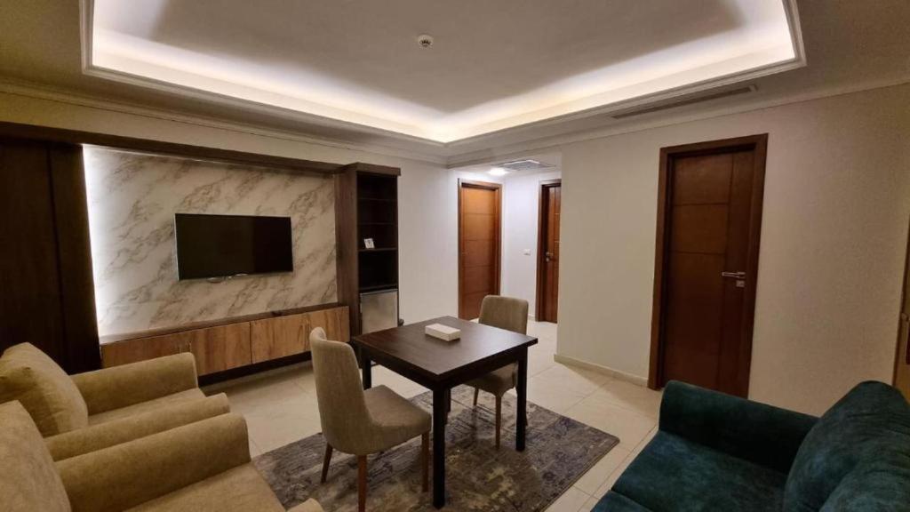 Hotel Grand Plaza Sheikh Zayed Kafr Abu 'umaydah Zewnętrze zdjęcie